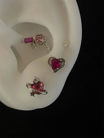 New Trendy Shiny Rose Red Color Zircon 316L Stainless Steel Ear Bone Nail Y2K Gothic Love Heart Small Earrings for Women Jewelry.