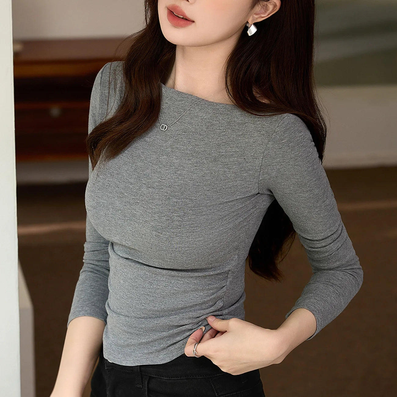 One Shoulder Gathered Waist Long Sleeve T-Shirt Women's Autumn Sexy Top.