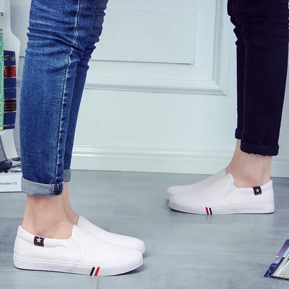 Men Casual Shoes Slip on Canvas Loafers Comfortable Walking Flats for Man Dude Non Slip Soft Moccasins Sneakers Summer