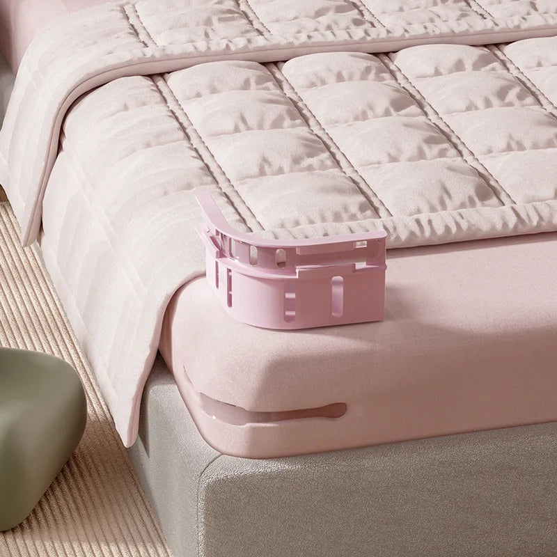 4Pcs Bed Sheet Holder Sheet Ties Multifunctional use Heavy Duty Bedsheet Corner Tightener Clip Bedspread fixing.