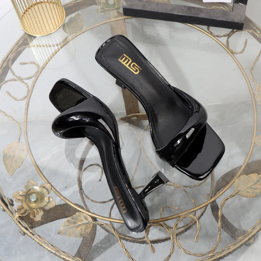 High heeled slippers 2025 Summer wear open-toed Women's sandals with thin heels 7CM Sexy red high heels Banquet shoes.