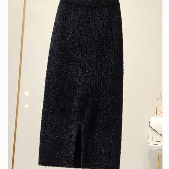 Mink velvet skirt female autumn and winter mid-length knitted one-step skirt split straight winter skirt casual solid long skirt.