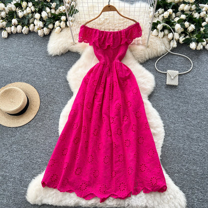 SINGREINY Schickes, ausgehöhltes Kleid mit Stickerei, Rüschen, Spleiß, schulterfrei, elastisch, gerüscht, schlank, 2025, solides, sanftes, langes Urlaubskleid.