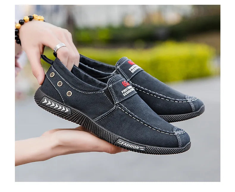 Denim Men's Canvas Shoes Slip on Sneakers Male for Summer 2025 New Outdoor Driving Moccasin Trendy Vintage Loafers Shoes for Men