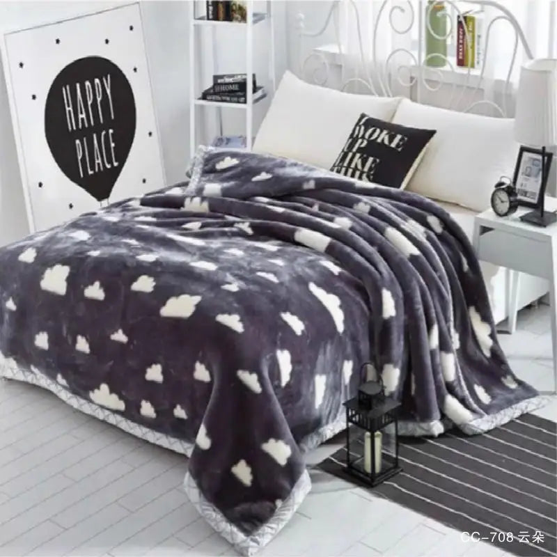 Winter Raschel Blankets Thickened Soft Comfortable and Fluffy Plush Quilt Home Multifunctional Single Person Double Warm Blanket.