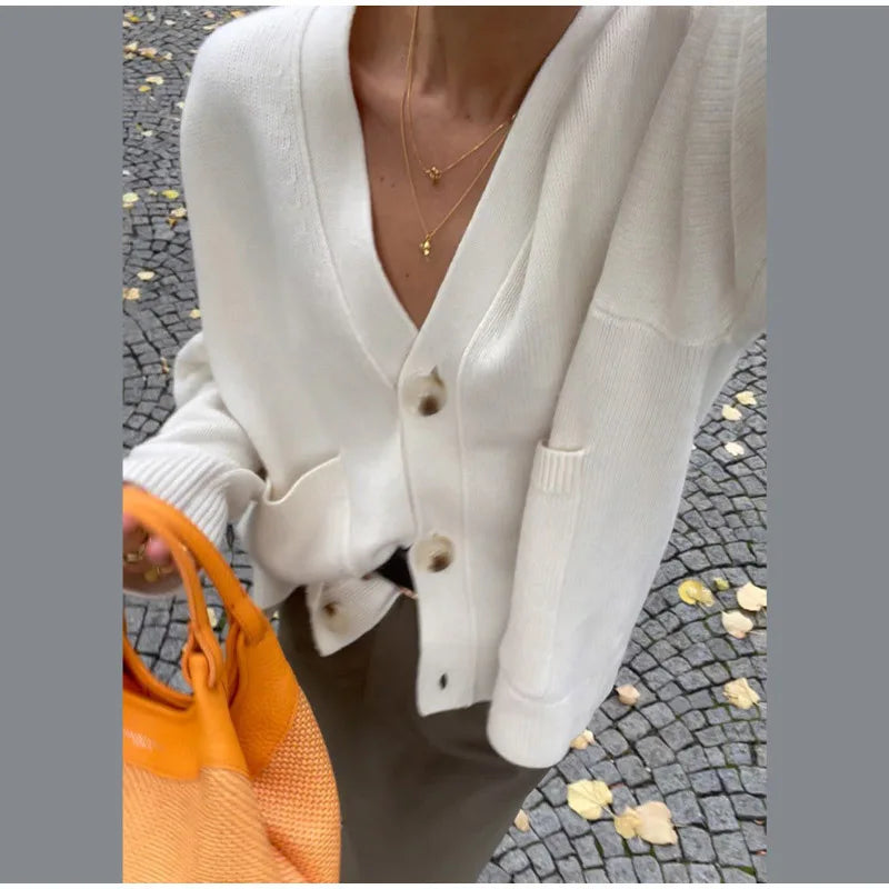 Damenjacke mit V-Ausschnitt, einfarbig, langärmelig, Strickjacke, modischer, lockerer, lässiger Pullover.