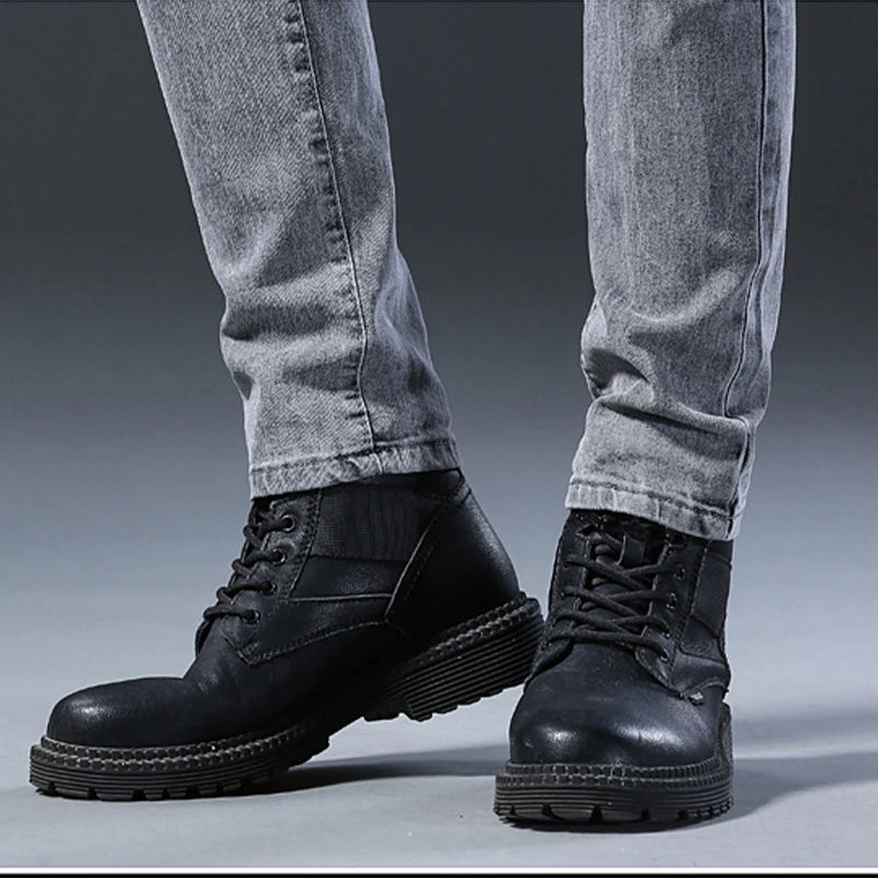 New style jeans, men's slim fit, Korean style comfortable straight leg elastic gray mid waist pants, men's casual denim pants.