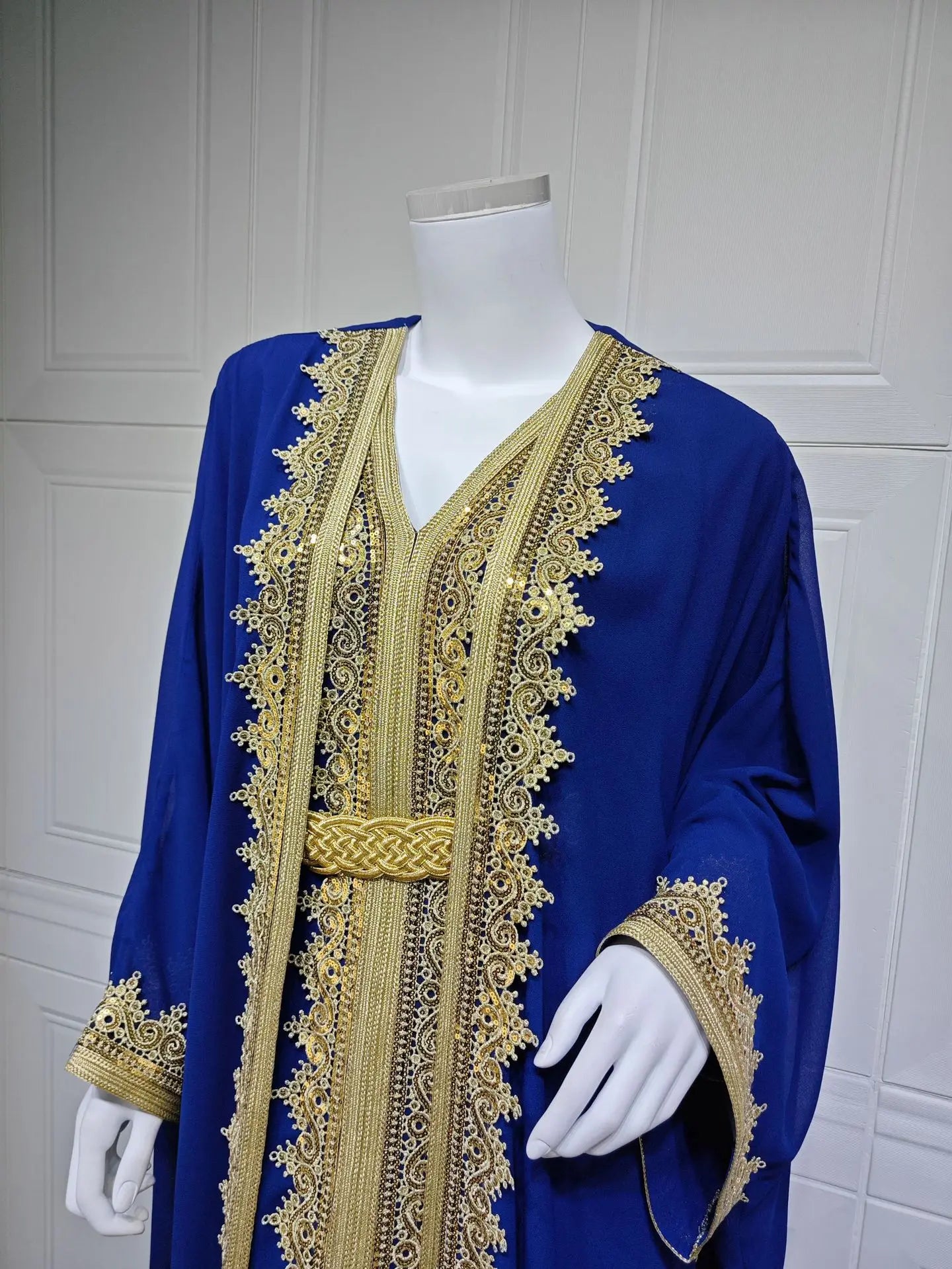 Eid Frauen Abaya Kleid Muslim 2-teiliges Set Strickjacke mit Innenkleid Schnürmantel Kaftan Robe Jalabiya Ramadan Marokko Kaftan 2025