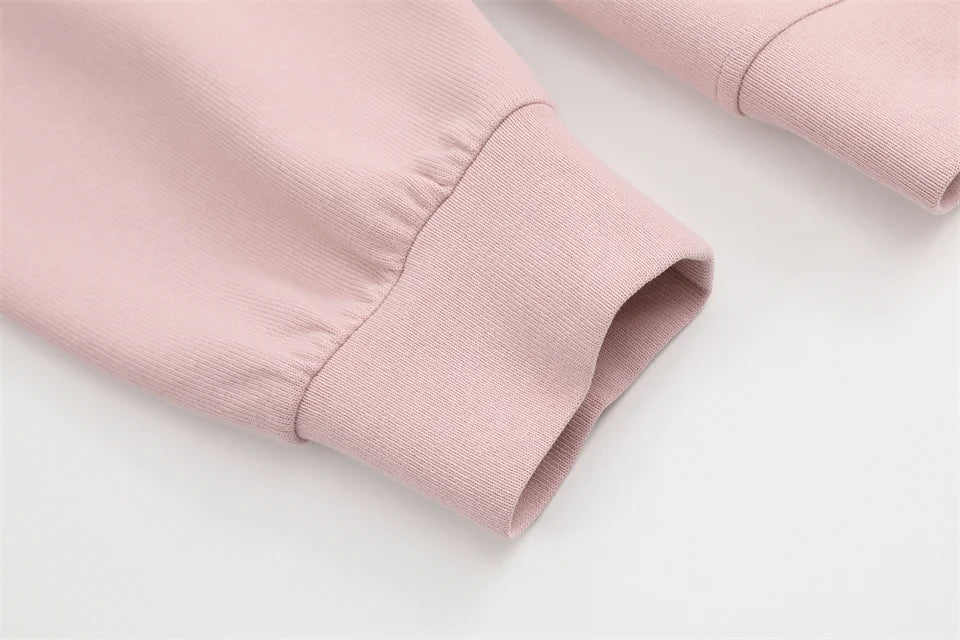 GIBSIE Plus Size Kängurutasche Kordelzug Hoodies Damen Herbst und Winter Kapuze Langarm bedruckt lose Sweatshirt Tops.