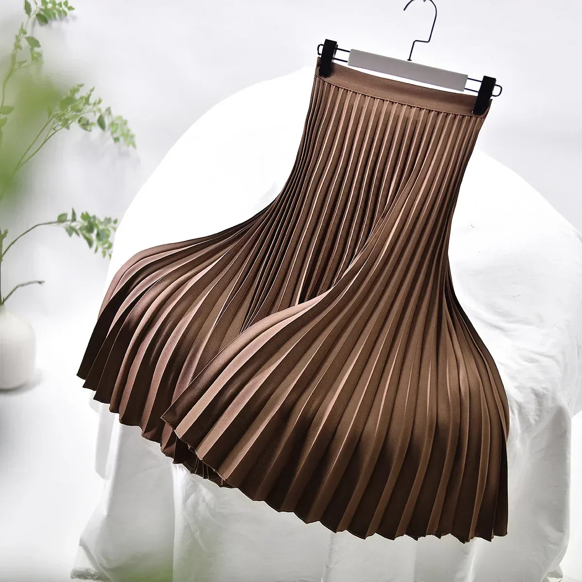 Looks Thin Pleated Skirt 2025 New High Waist A-line Skirt Mid-length Big Size Plaid Skirt Long Pleated Skirt Length 75-90cm