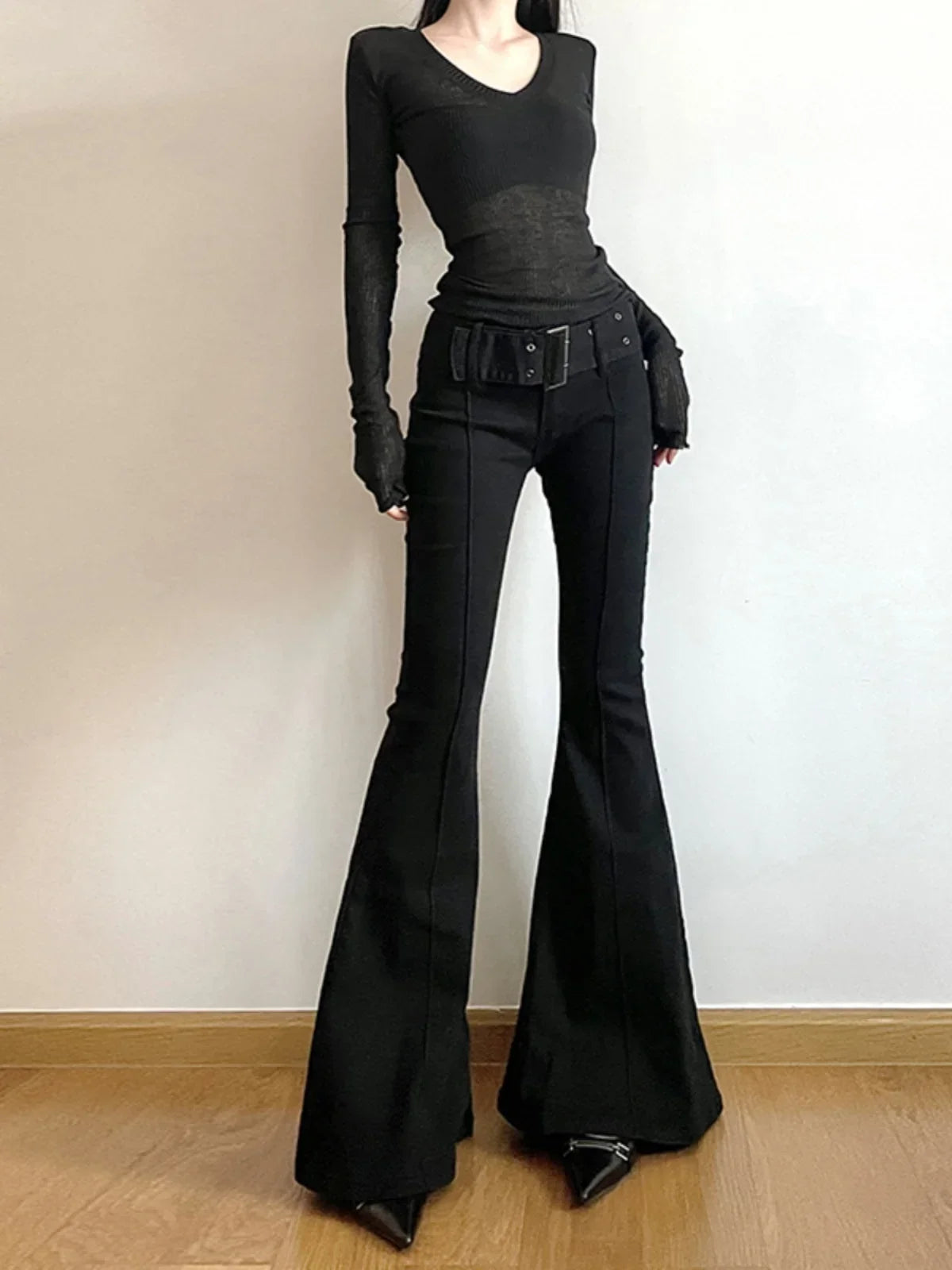 2025 Y2k Retro Emo 2000s Women's Black Flare Pants Streetwear Fashion Trousers Harajuku Wide Yoga Pants 90s Aesthetic Clothes.