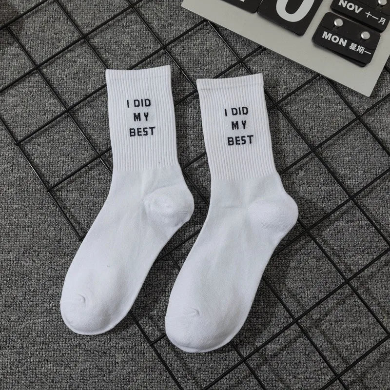 Simple European and American street letters white men's and women's socks sports hip hop college style socks.