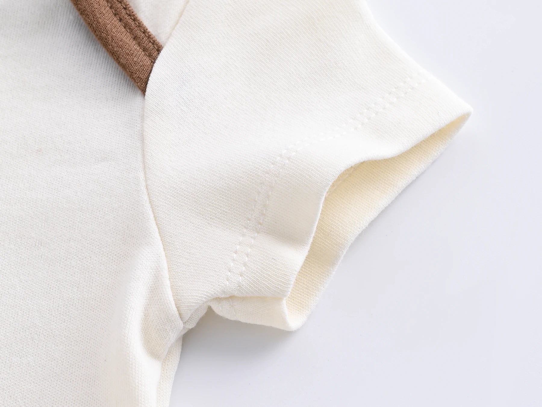 Kavkas 3 Teile/los Baby Body 100% Baumwolle Lion Print 3M 6M 9M 12M Neugeborene Mädchen Kleidung Sommer Körper Kleidung.