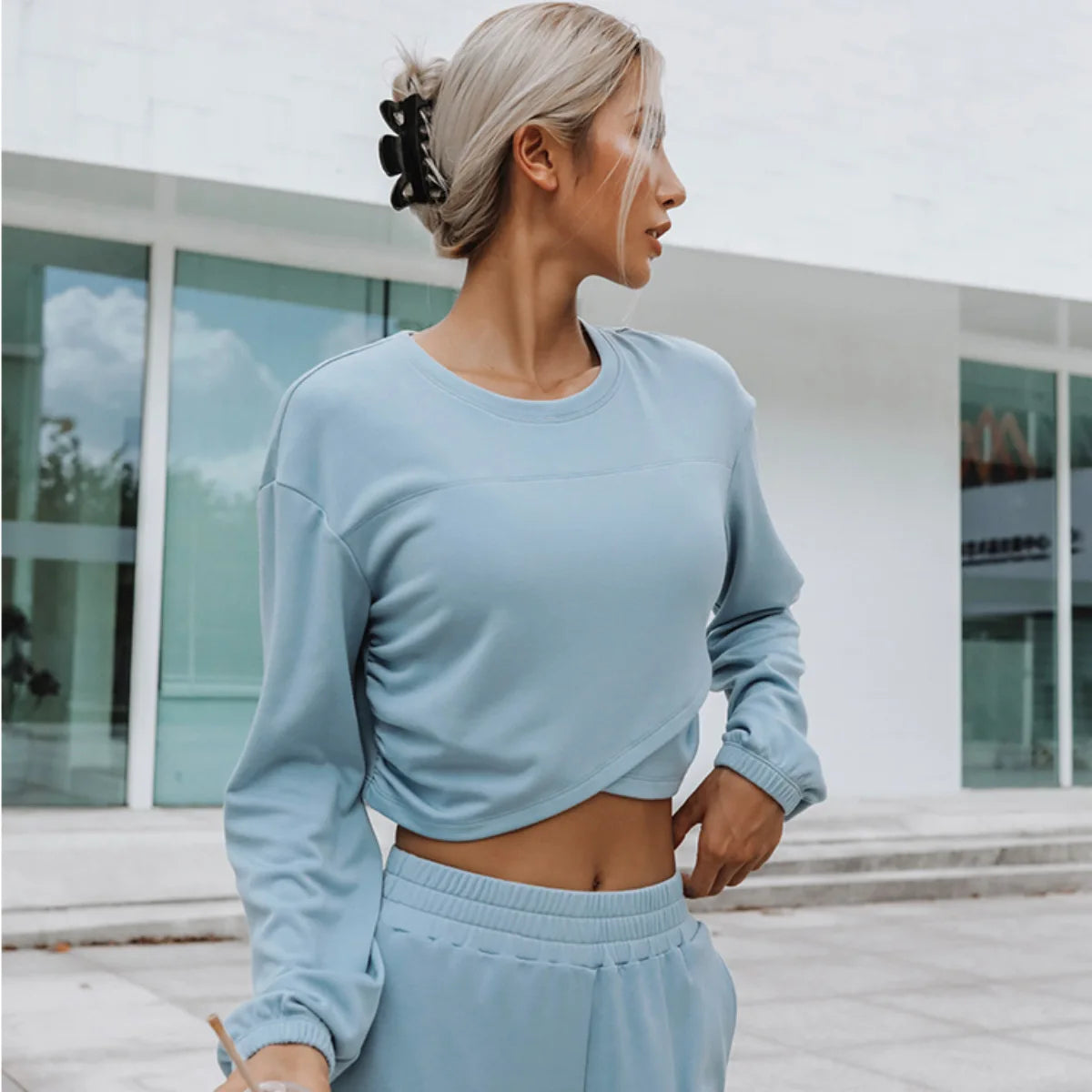 Fashion Tracksuit 2 Piece Set Autumn Winter Pullover Top + Long Pants Sports Suit Female Sweatshirt Sportswear Suit For Woman.