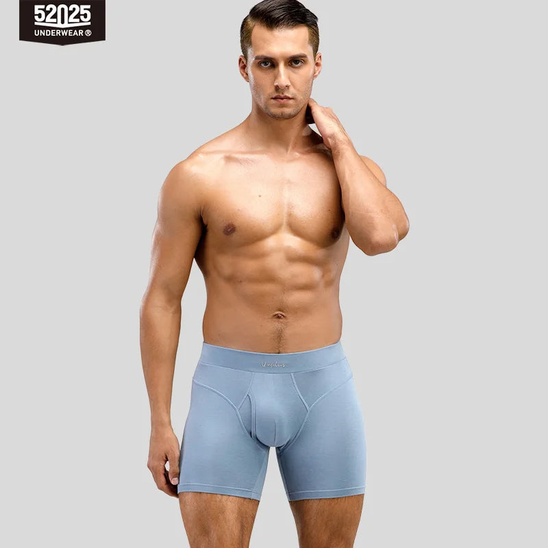 Hochwertige Herren-Boxershorts 52025 – weiche und bequeme Boxershorts aus Baumwollmodal. Ultimativer Komfort und Stil mit langen Boxern