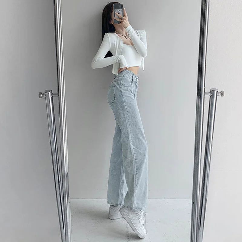 High Waist Loose Comfortable Jeans for Women Streetwear Fashionable Straight Pants Mom Jeans Washed Boyfriend Jeans.