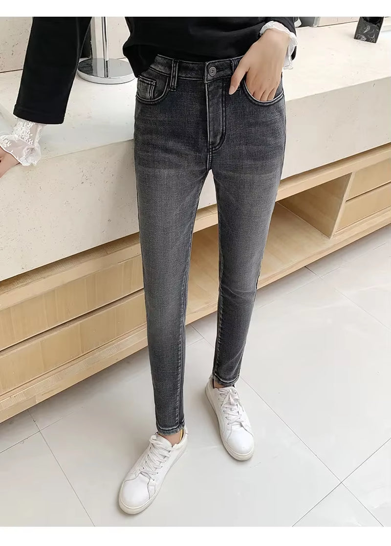 Winter Thick Female Velvet Women High Waist Skinny Jeans Simple Fleece Warm Slim Fit Stretch Ladies Casual Denim Pencil Pants.